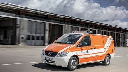 Fahrzeuge - Flughafen Stuttgart